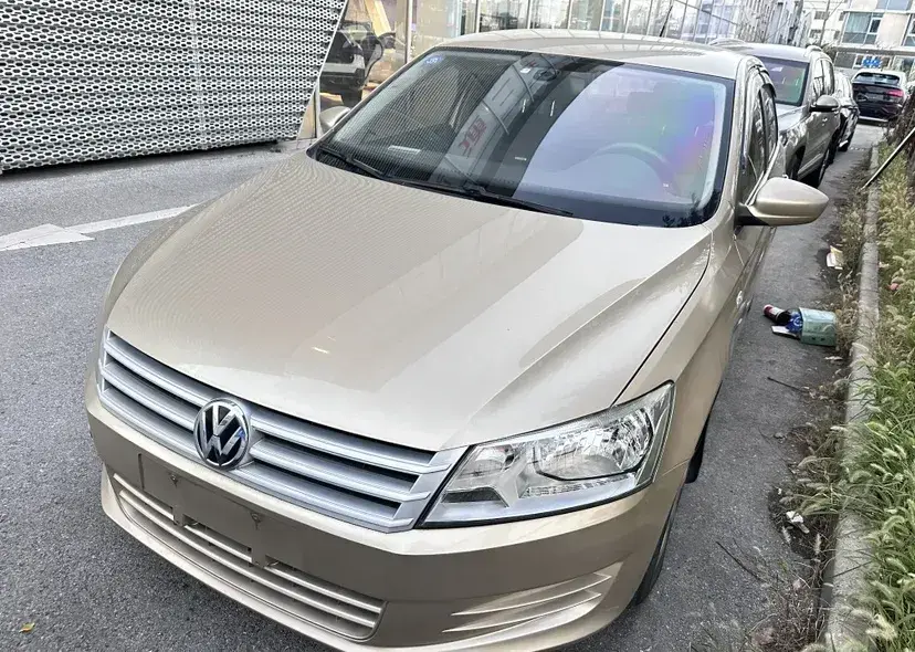 2015 Volkswagen Santana 1.6L 110HP L4 5MT