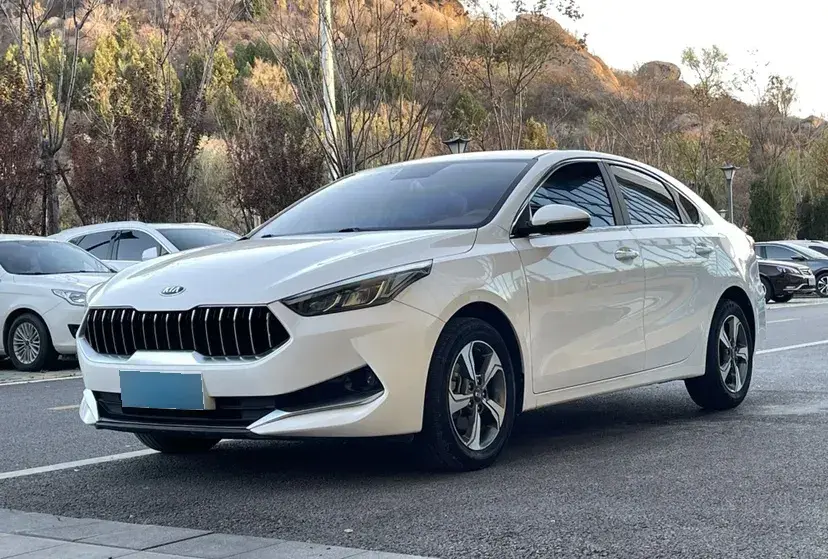 2019 Kia K3 1.5L 115HP L4 CVT