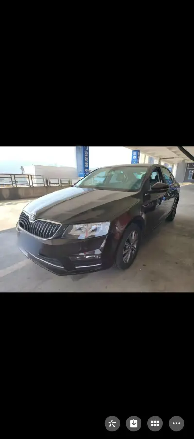 2017 Skoda Octavia 1.6L 110HP L4 5MT