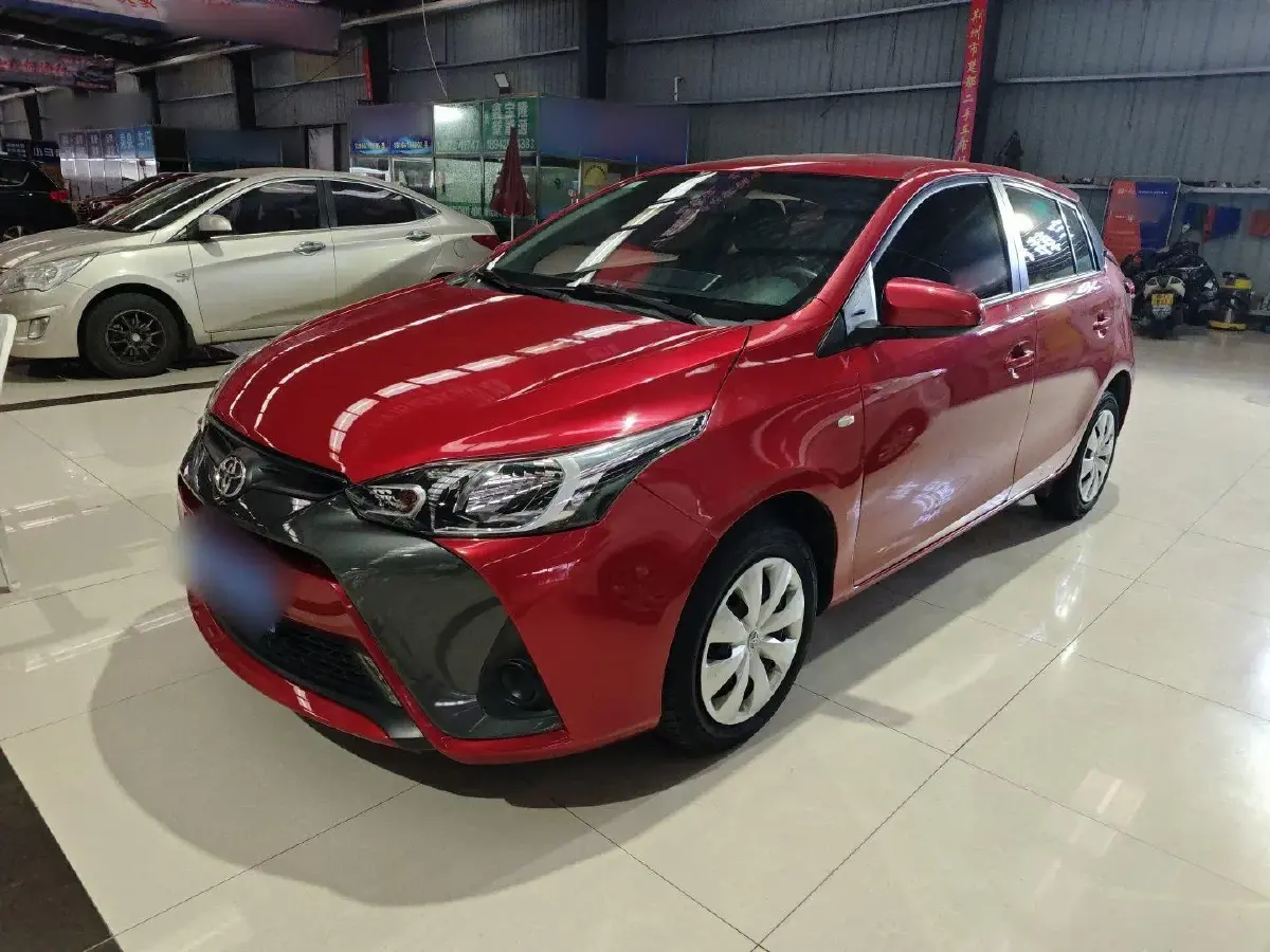 2016 Toyota Yaris L 1.5L 107HP L4 CVT