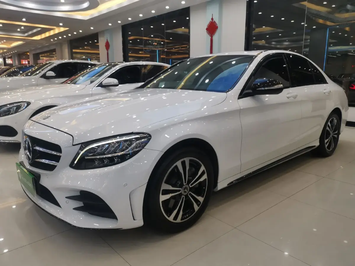 2019 Mercedes-Benz C Class 1.5T 184HP L4 9AT