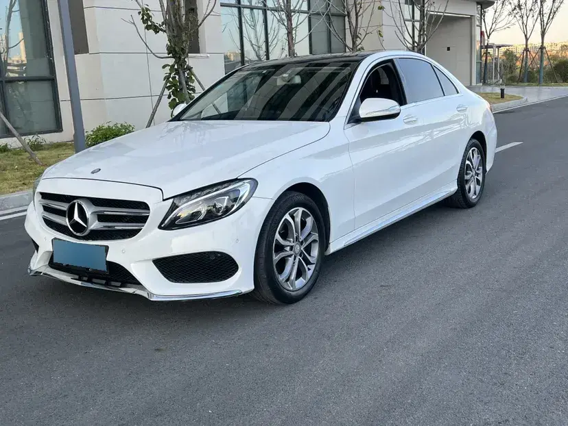 2015 Mercedes-Benz C Class 2.0T 184HP L4 7AT