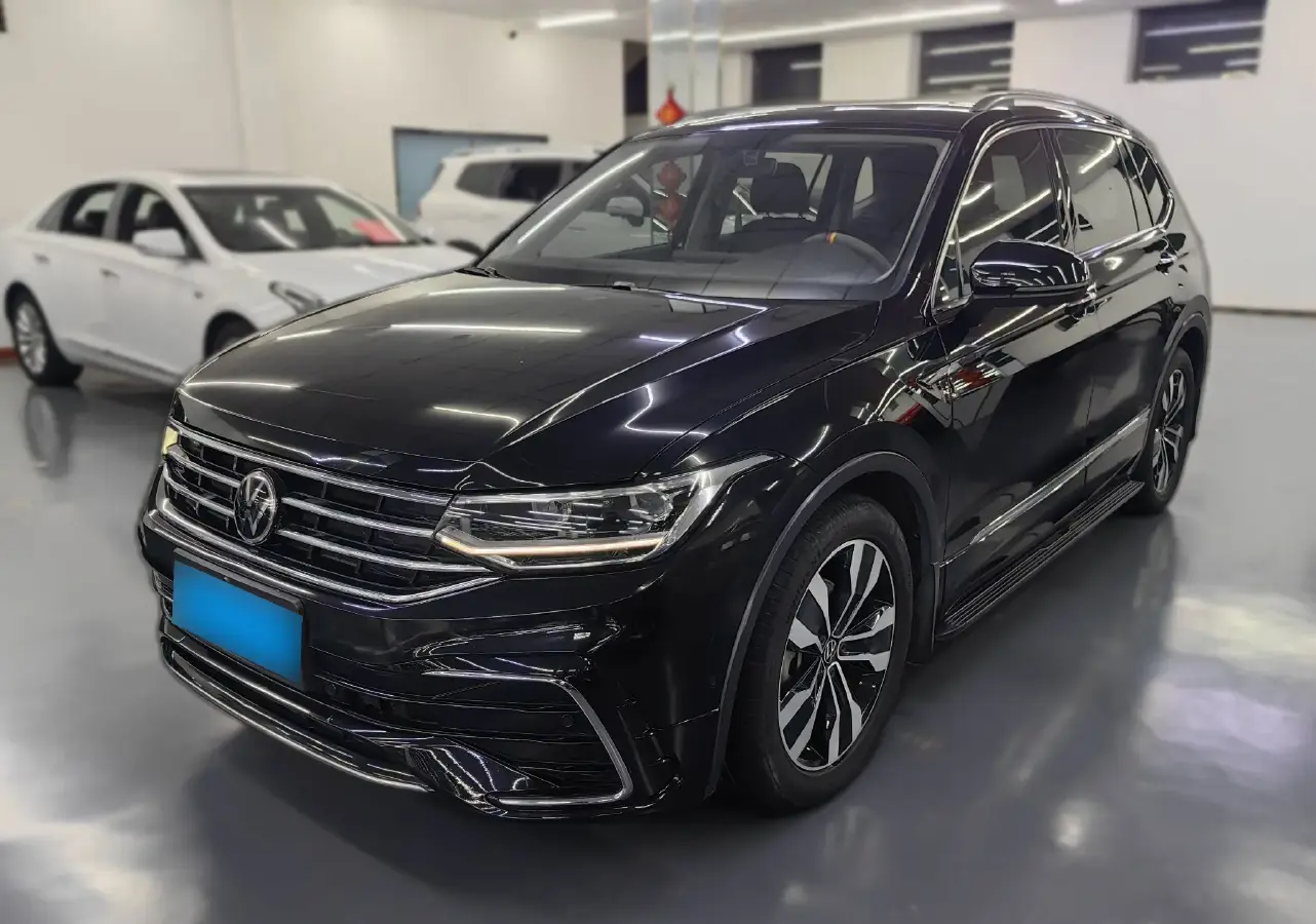 2022 Volkswagen Tiguan L 2.0T 186HP L4 7DCT