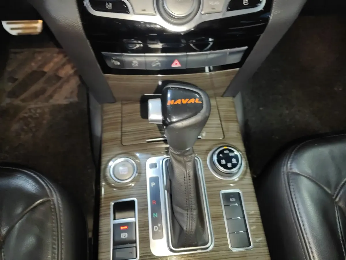 2015 Haval H9 2.0T 218HP L4 6AT,autocango,china used car exporter,china ev exporter,chinese used car exporter,chinese used ev exporter