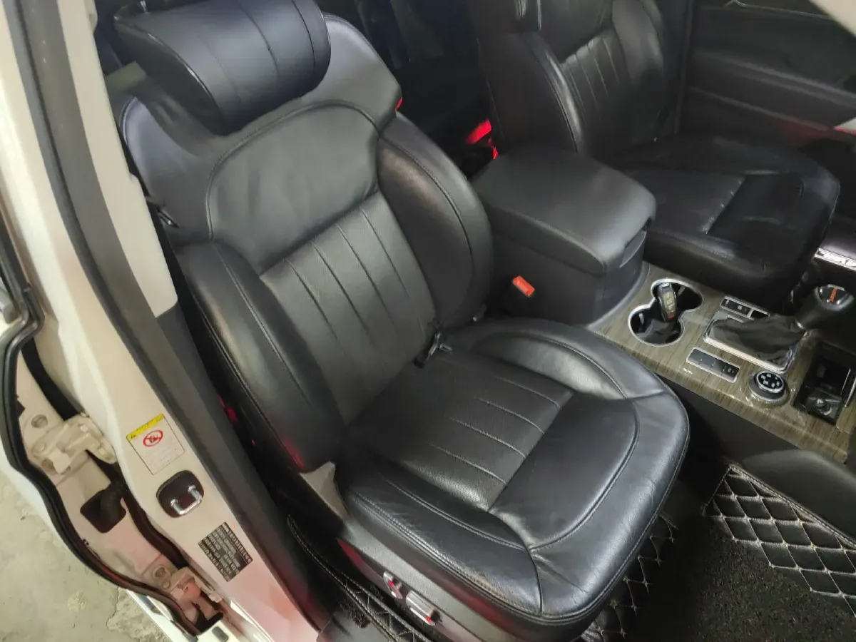 2015 Haval H9 2.0T 218HP L4 6AT,autocango,china used car exporter,china ev exporter,chinese used car exporter,chinese used ev exporter