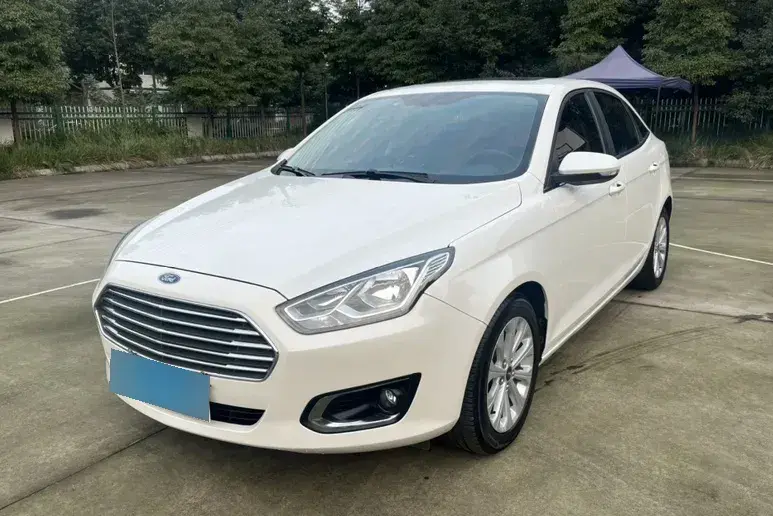 2015 Ford Escort 1.5L 113HP L4 6AT