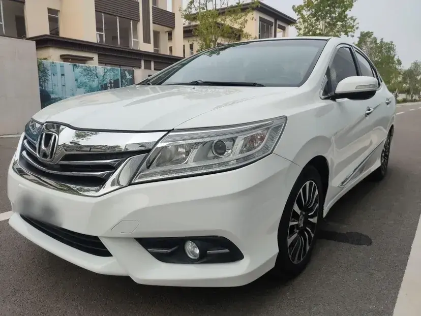 2013 Honda Crider 1.8L 139HP L4 5AT