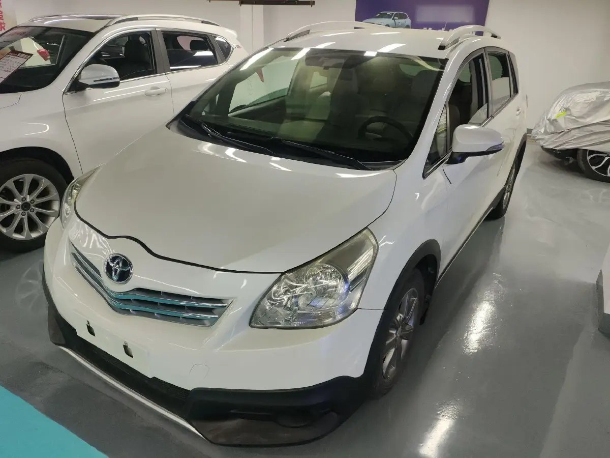 2015 Toyota Verso 1.8L 140HP L4 CVT