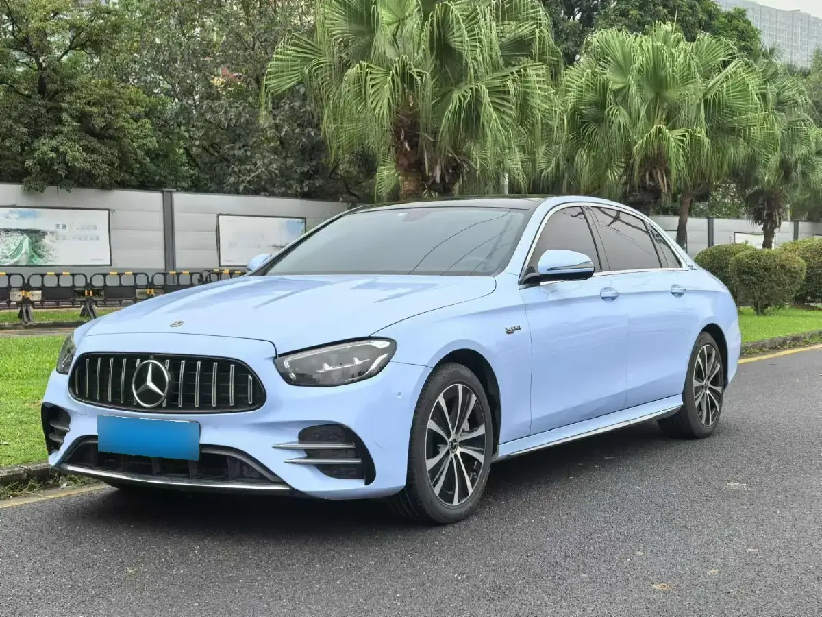 2022 Mercedes-Benz E Class 2.0T 211HP L4 9AT PHEV 25.4KWH