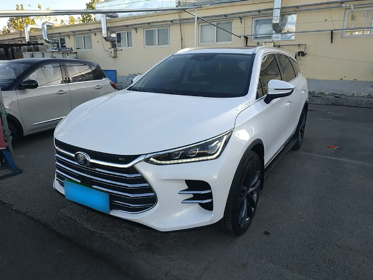 2018 BYD Tang 2.0T 205HP L4 6DCT PHEV 19.96KWH