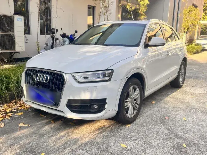 2015 Audi Q3 2.0T 170HP L4 7DCT