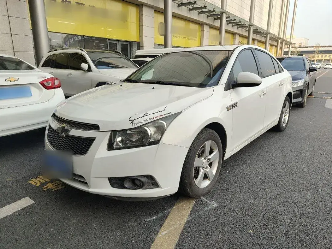 2013 Chevrolet Cruze 1.8L 147HP L4 6AT