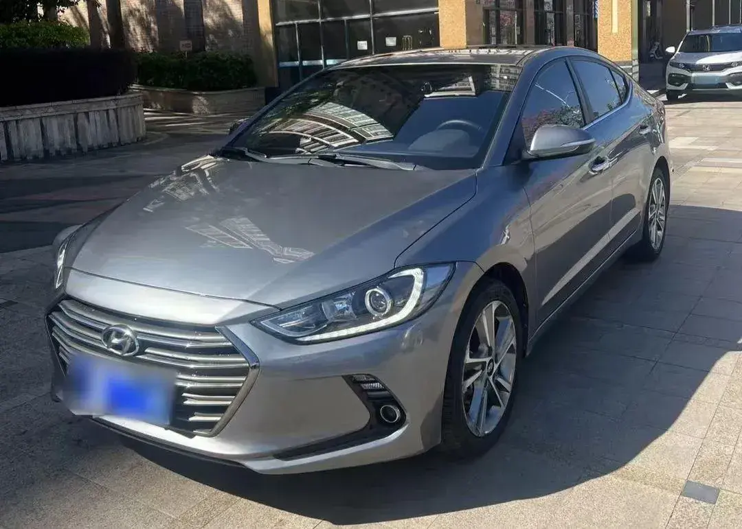 2016 Hyundai Elantra 1.6L 130HP L4 6AT