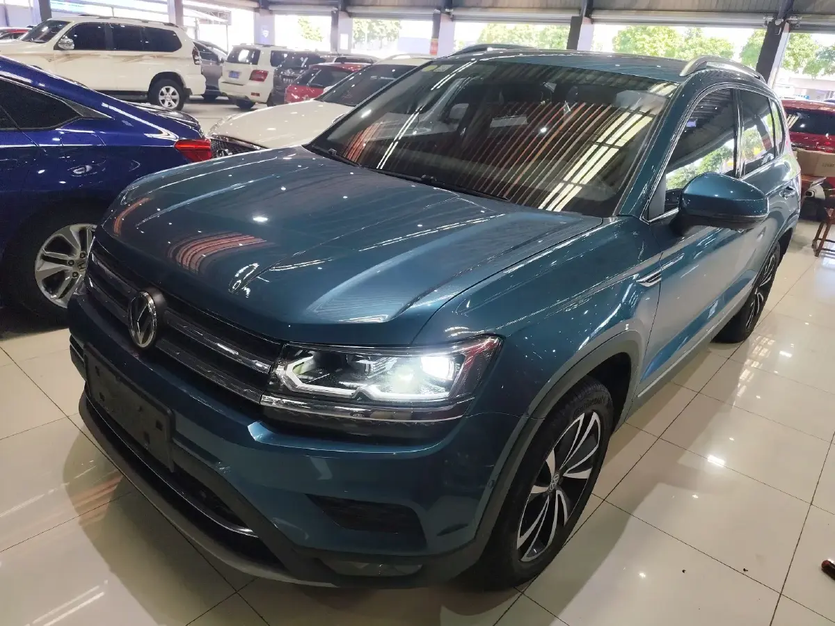 2019 Volkswagen Tharu 1.4T 150HP L4 7DCT
