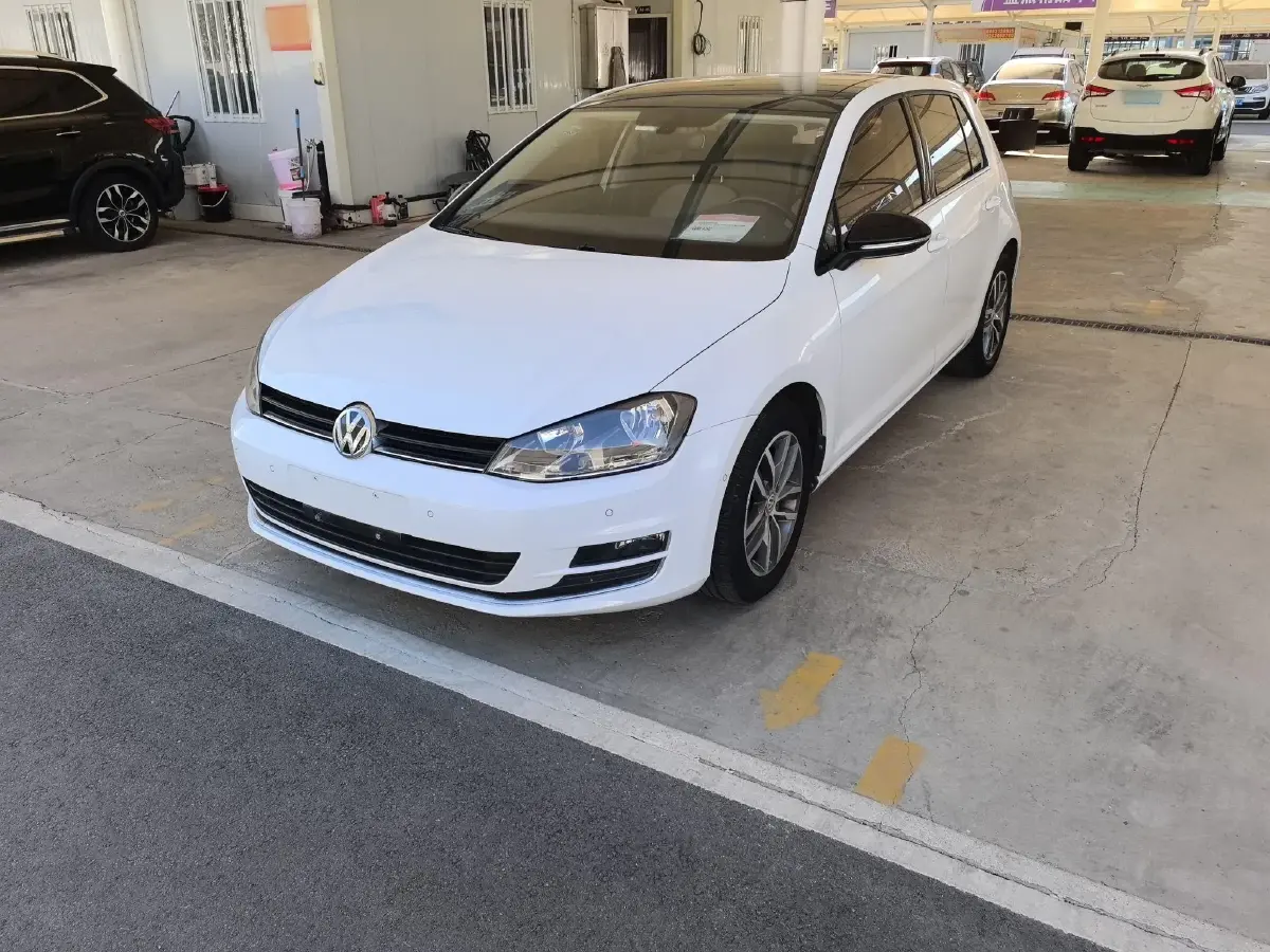 2017 Volkswagen Golf 1.4T 131HP L4 7DCT