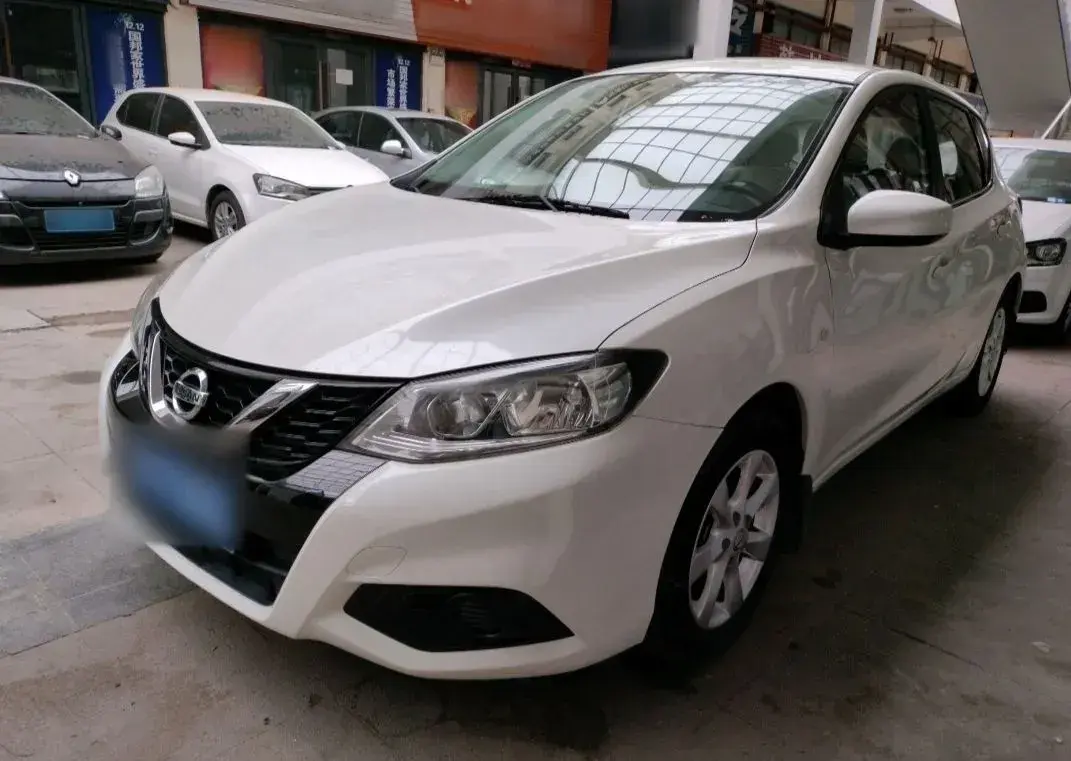 2016 Nissan Tiida 1.6L 126HP L4 5MT