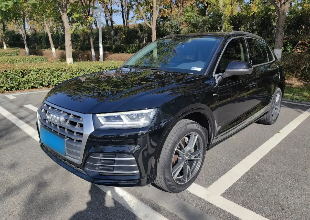 2018 Audi Q5L 2.0T 252HP L4 7DCT