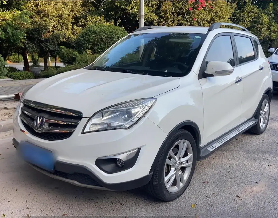 2012 ChangAn CS35 1.6L 125HP L4 5MT
