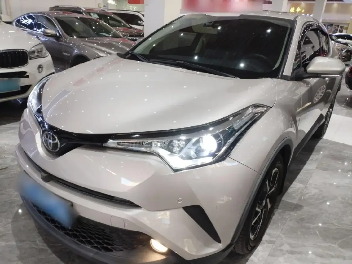 2018 Toyota C-HR 2.0L 171HP L4 CVT