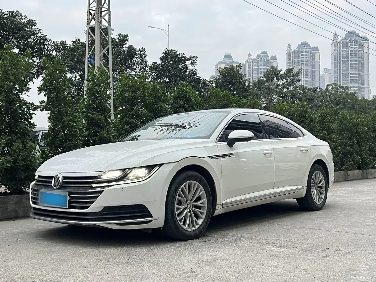 2019 Volkswagen CC 2.0T 186HP L4 7DCT