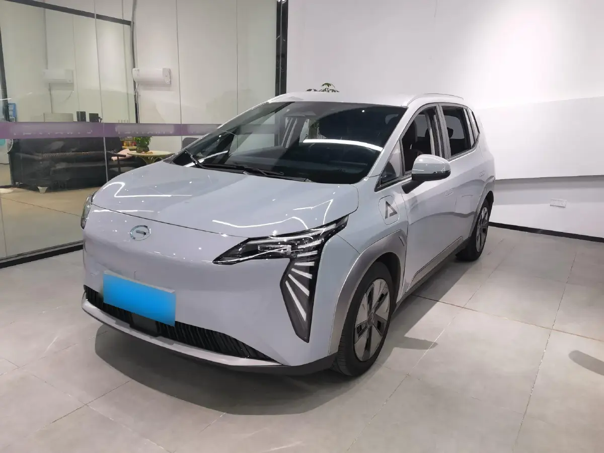 2023 Aion Y BEV 61.7KWH