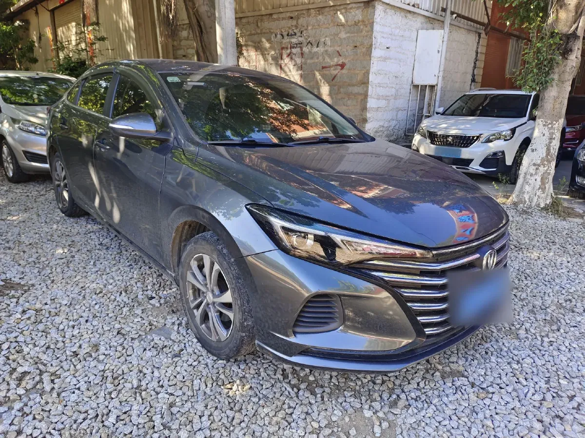 2021 ChangAn Eado 1.6L 128HP L4 5MT,autocango,china used car exporter,china ev exporter,chinese used car exporter,chinese used ev exporter