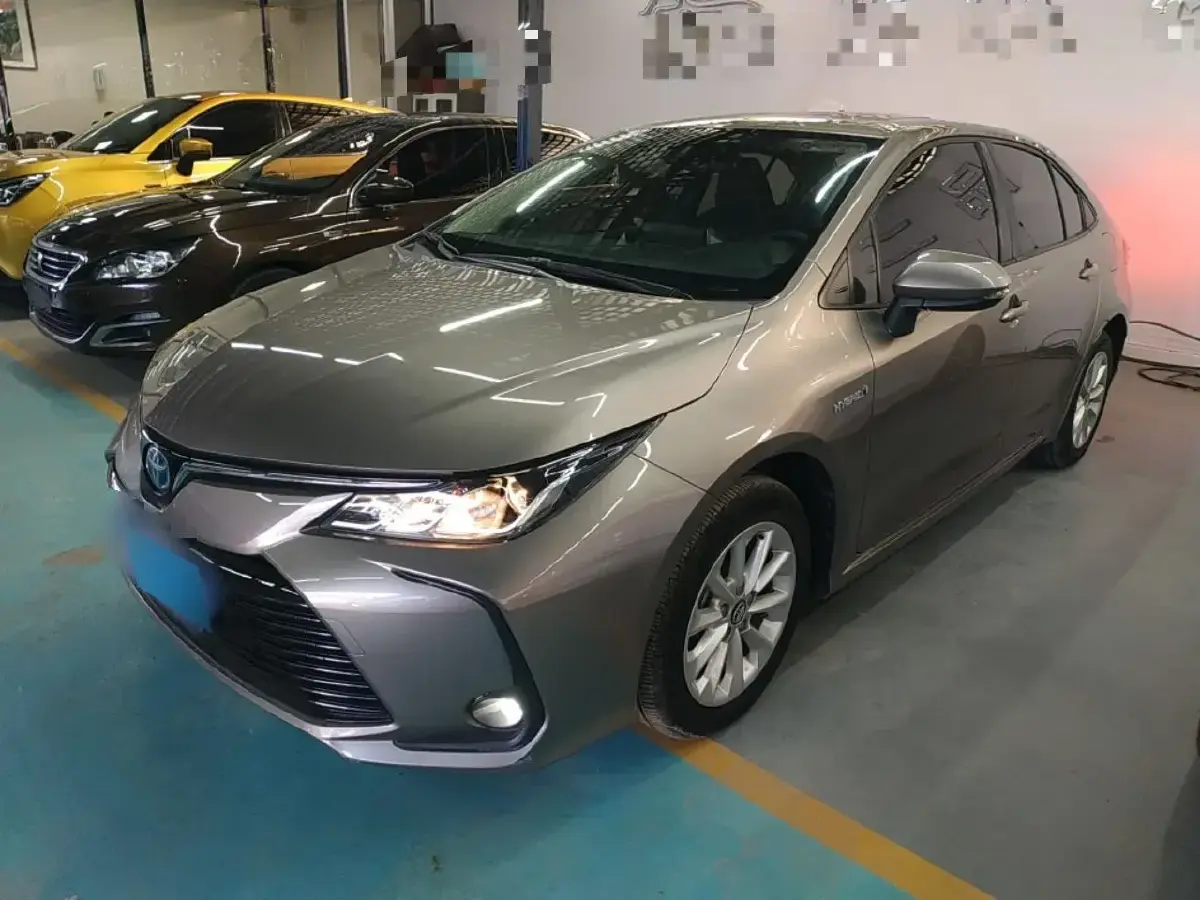 2021 Toyota Corolla 1.8L 98HP L4 E-CVT Hybrid