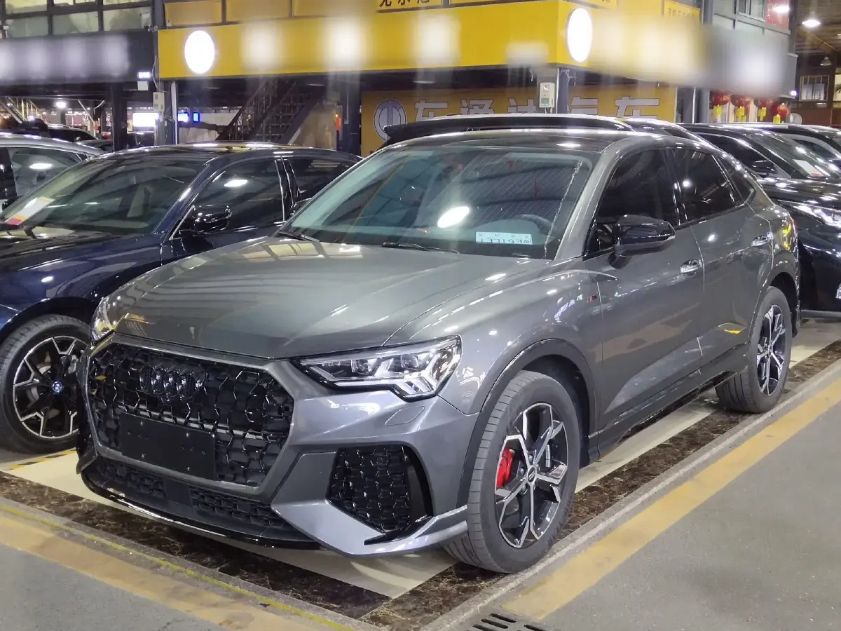 2022 Audi Q3 Sportback 2.0T 220HP L4 7DCT
