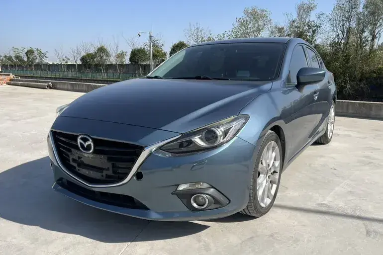 2014 Mazda 3 Axela 2.0L 158HP L4 6AT