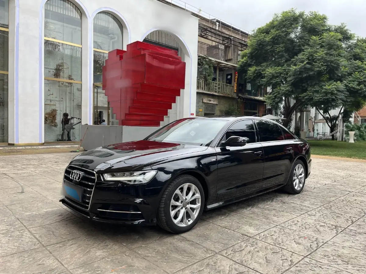 2018 Audi A6L 2.0T 224HP L4 7DCT