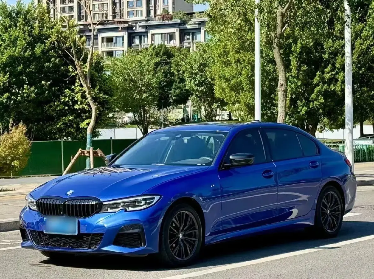 2021 BMW 3 Series 2.0T 184HP L4 8AT