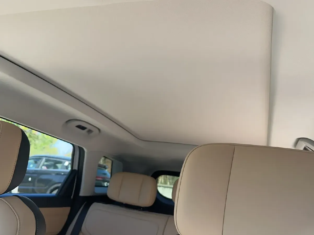 2023 Chery Exploration 06 1.6T 197HP L4 7DCT,autocango,china used car exporter,china ev exporter,chinese used car exporter,chinese used ev exporter