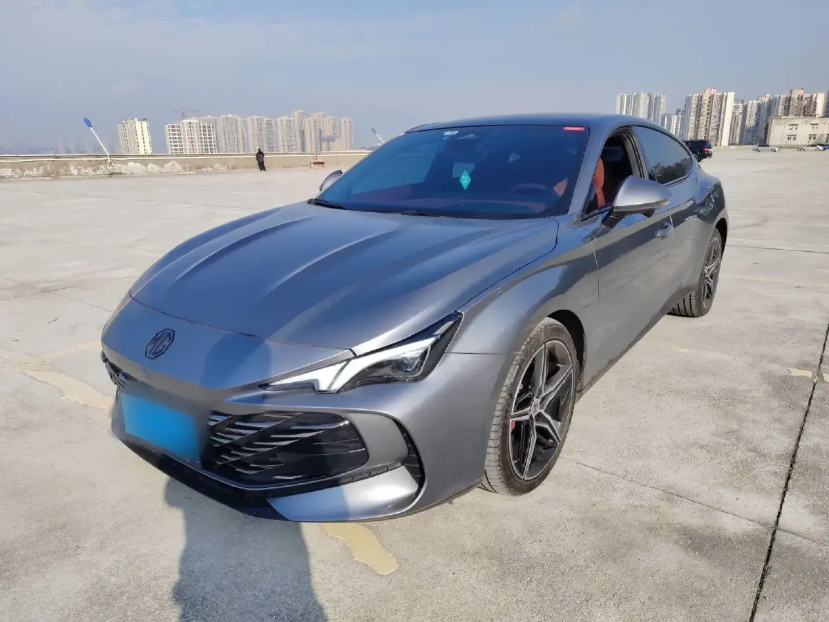 2023 MG 7 2.0T 261HP L4 9AT