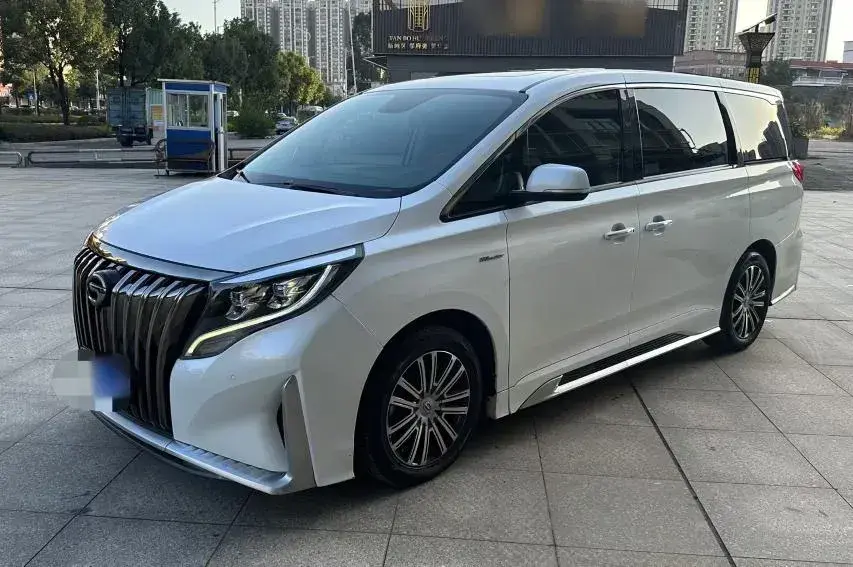 2021 GAC Trumpchi M8 2.0T 252HP L4 8AT