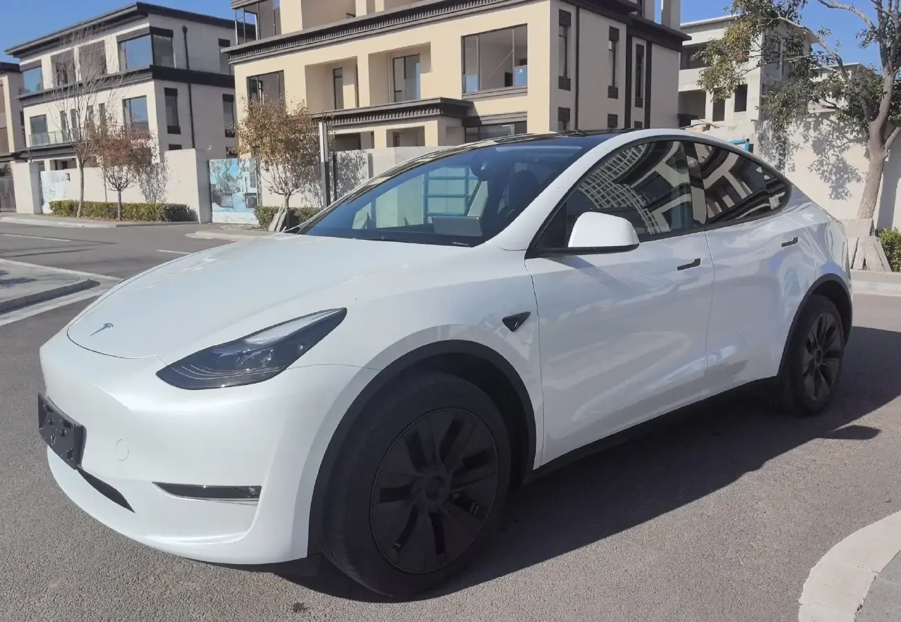 2024 Tesla Model Y BEV 78.4KWH