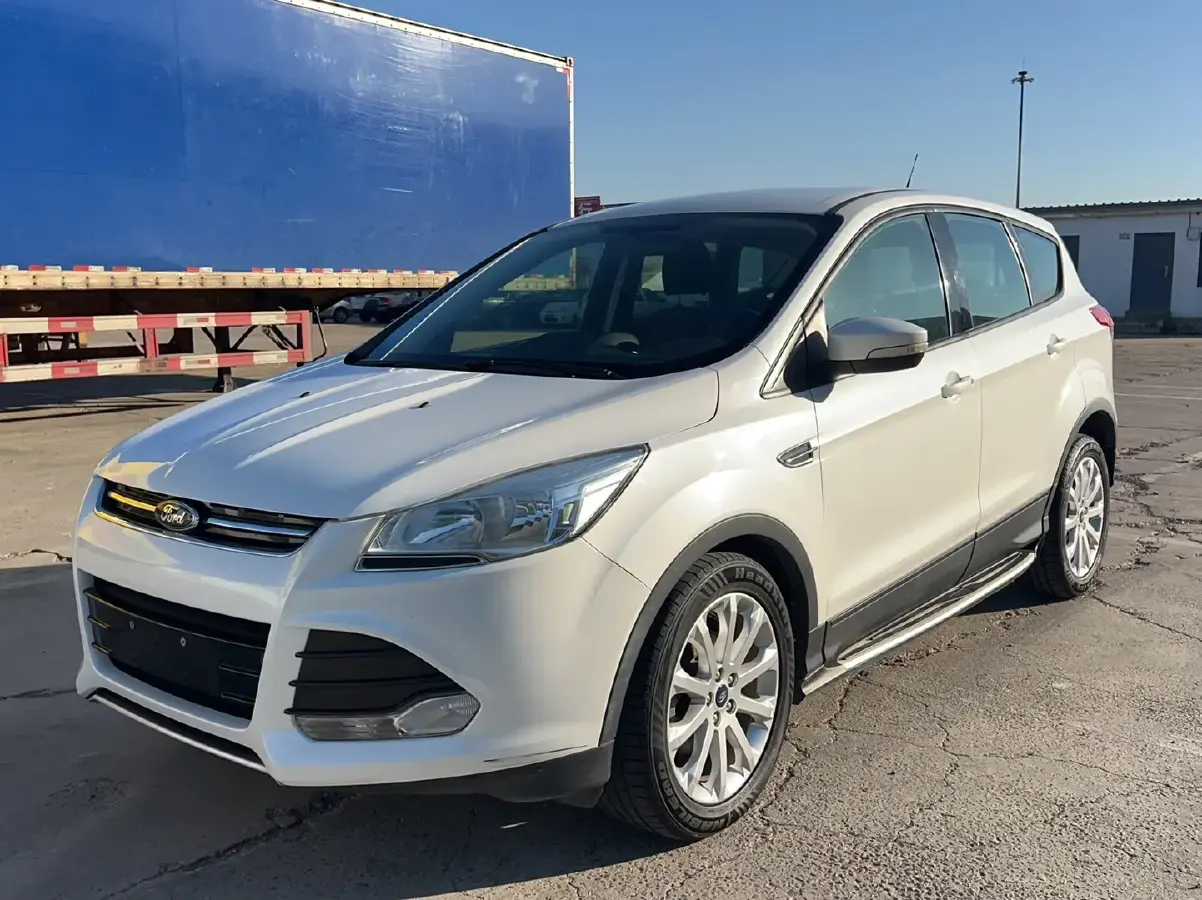 2015 Ford Kuga 1.5T 181HP L4 6AT