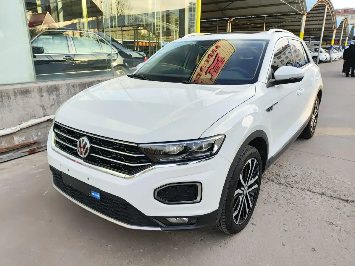 2020 Volkswagen T-Roc 1.4T 150HP L4 7DCT