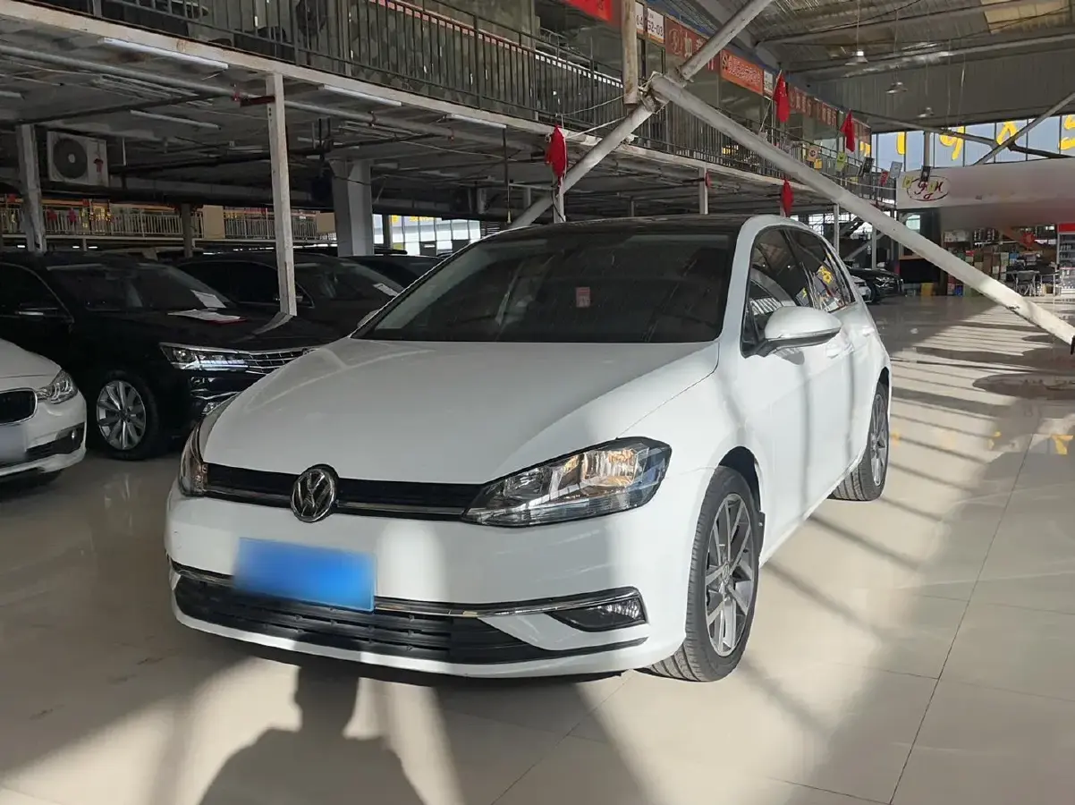 2020 Volkswagen Golf 1.4T 150HP L4 7DCT