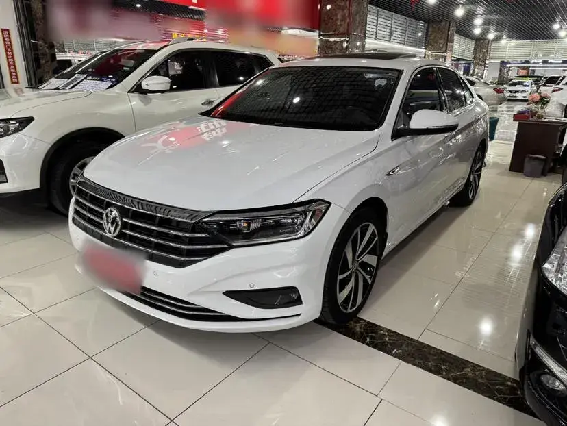 2022 Volkswagen Sagitar 1.4T 150HP L4 7DCT