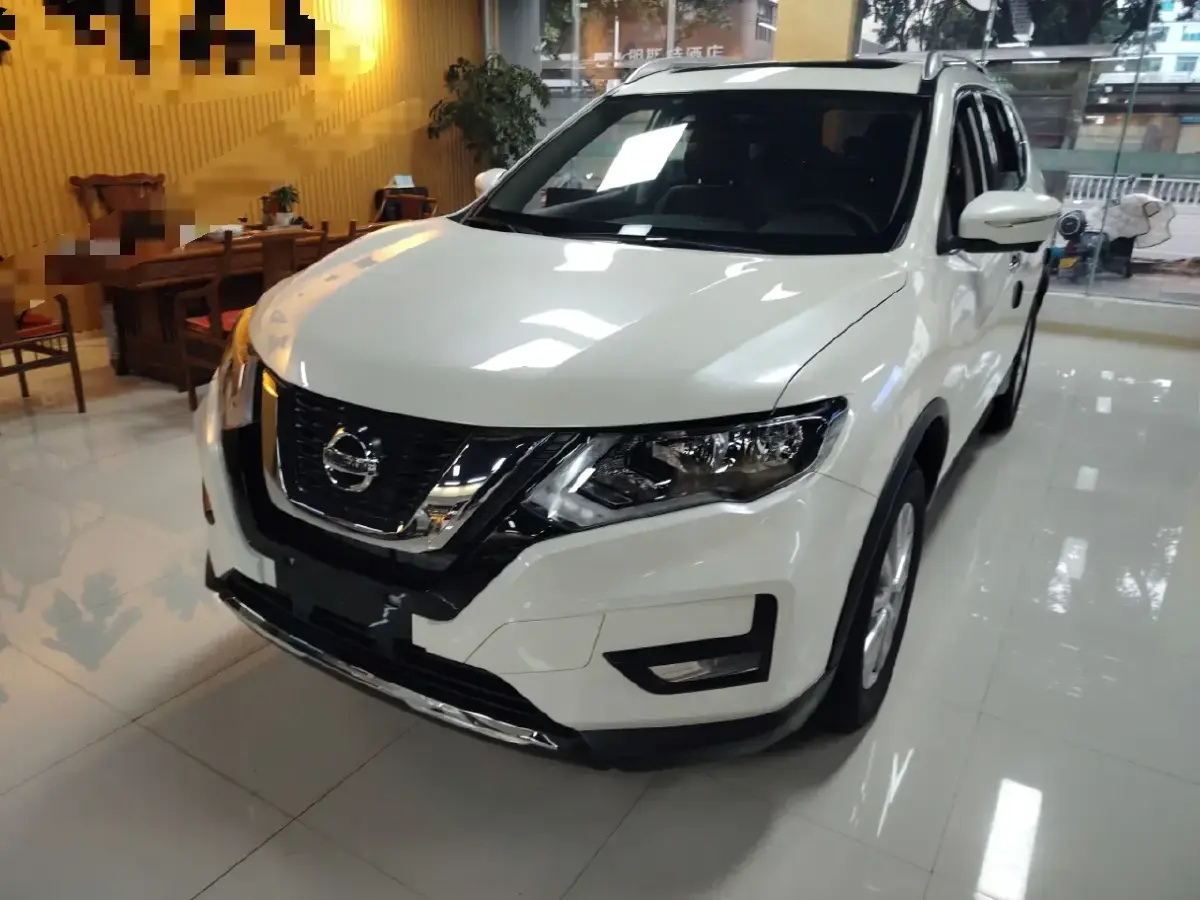 2021 Nissan X-Trail 2.0L 151HP L4 CVT