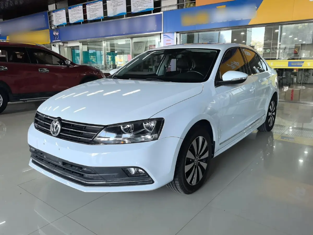 2018 Volkswagen Sagitar 1.6L 110HP L4 6AT