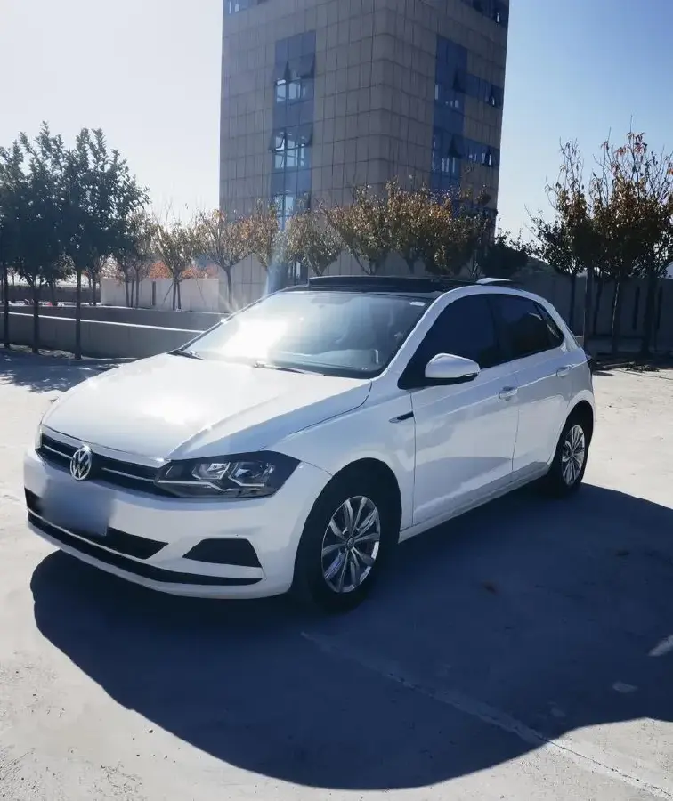 2019 Volkswagen Polo 1.5L 113HP L4 6AT