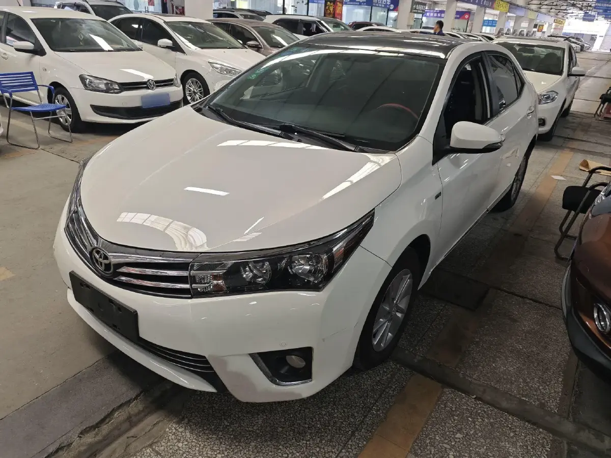 2014 Toyota Corolla 1.6L 122HP L4 CVT