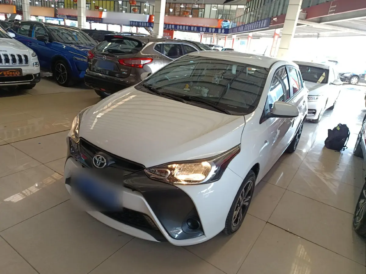 2019 Toyota Yaris L 1.5L 110HP L4 CVT