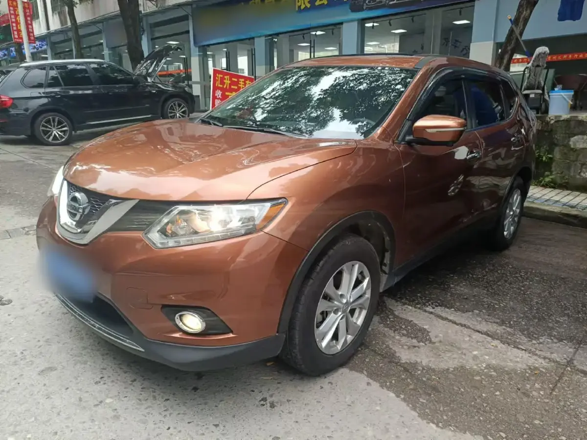 2014 Nissan X-Trail 2.0L 150HP L4 CVT