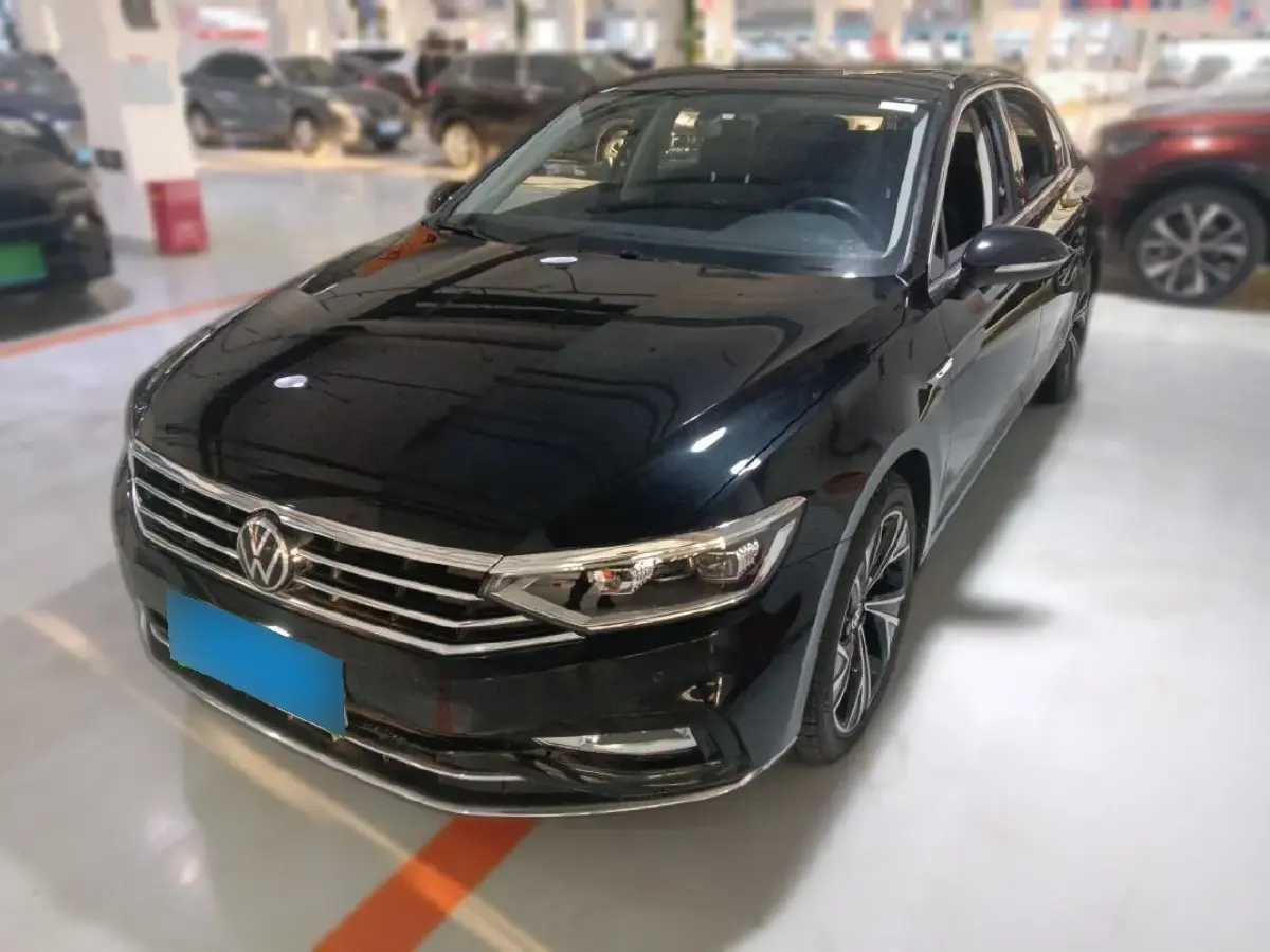 2021 Volkswagen Magotan 2.0T 186HP L4 7DCT