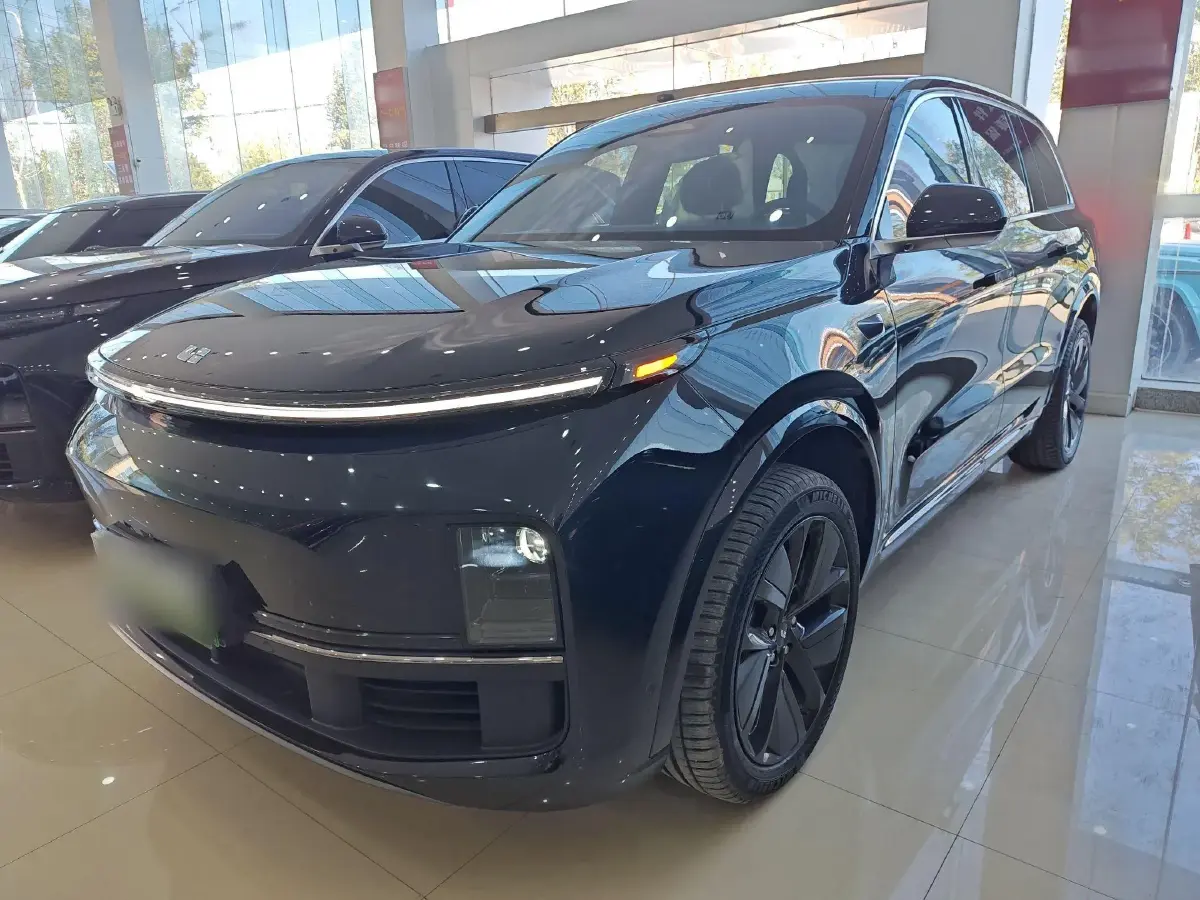 2023 Li L9 Range Extended 154HP REEV 42.6KWH