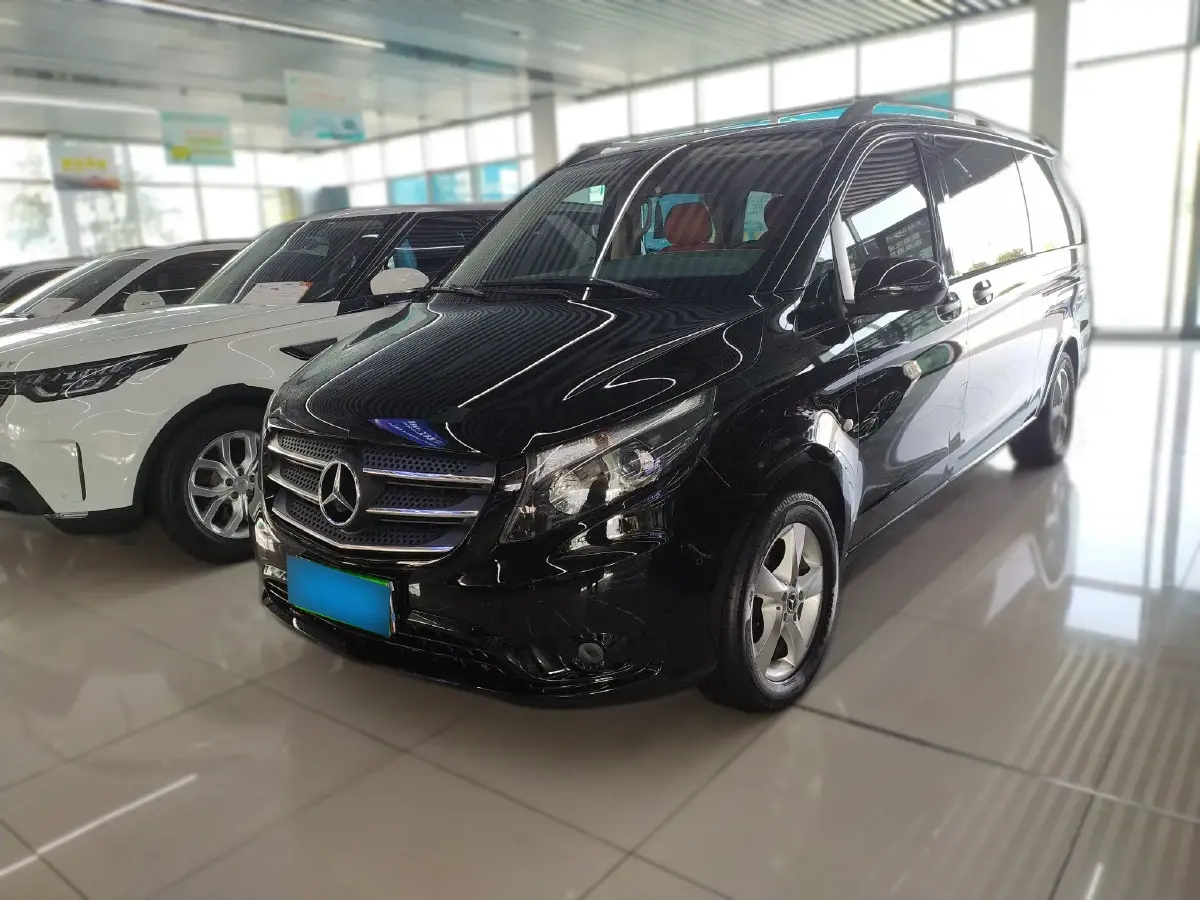 2018 Mercedes-Benz Vito 2.0T 211HP L4 7AT