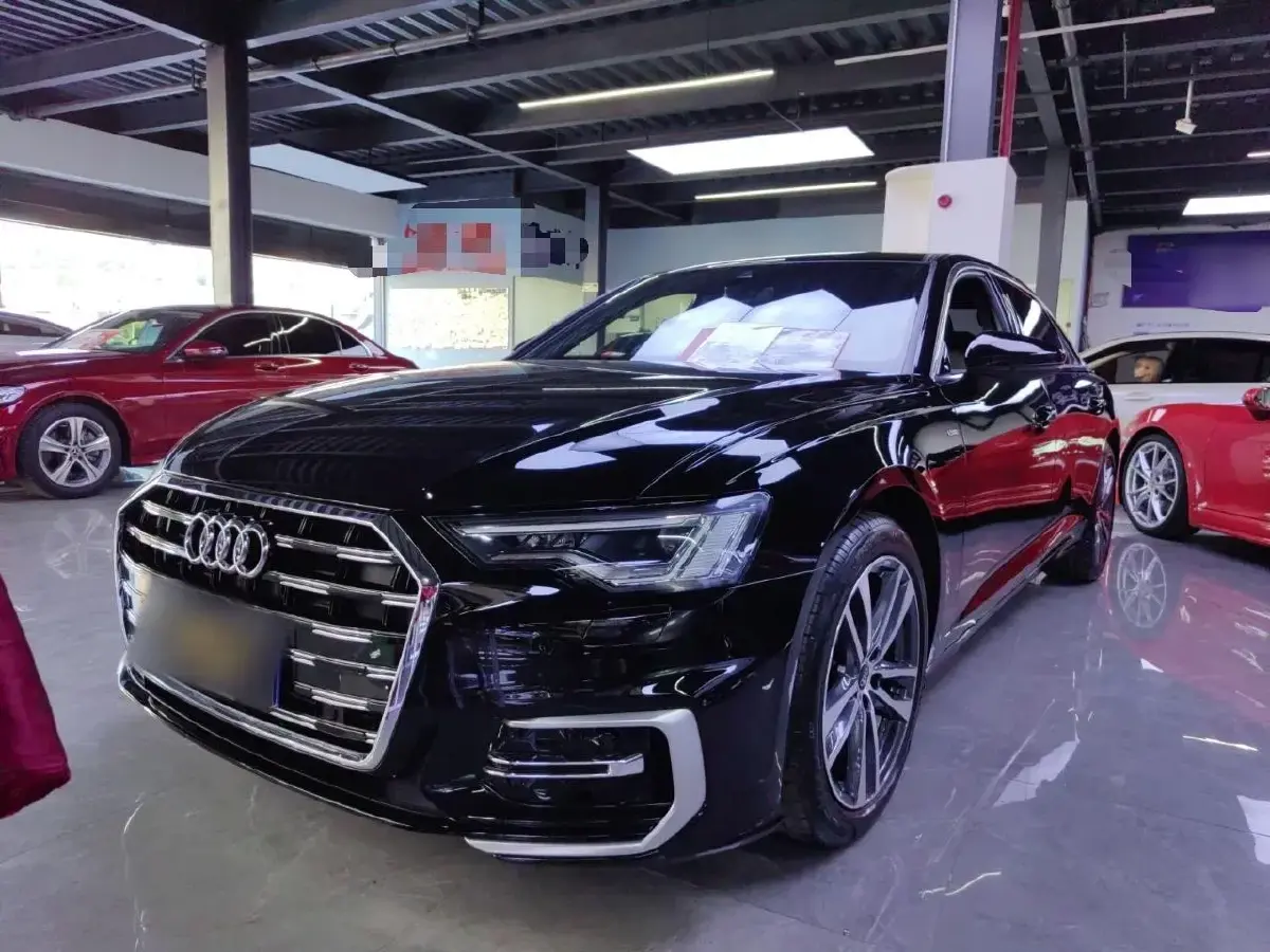 2023 Audi A6L 2.0T 190HP L4 7DCT