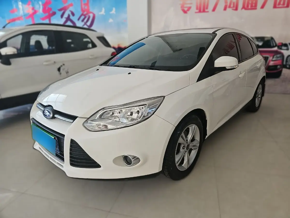 2012 Ford Focus 1.6L 125HP L4 6DCT